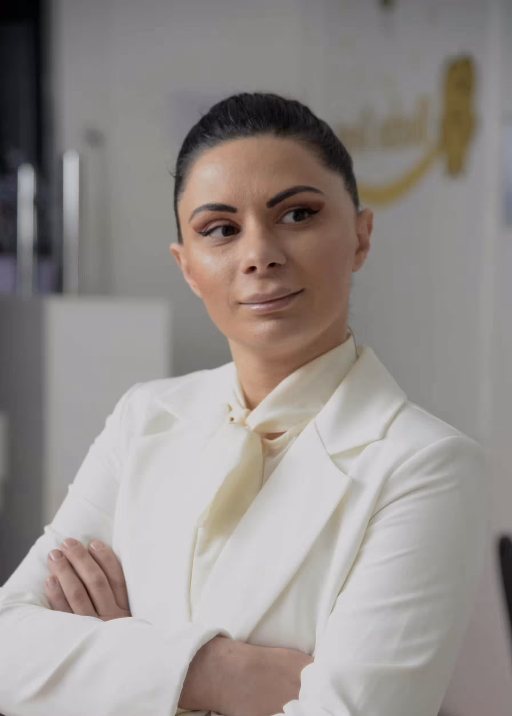 იზა ძიძიკაშვილი